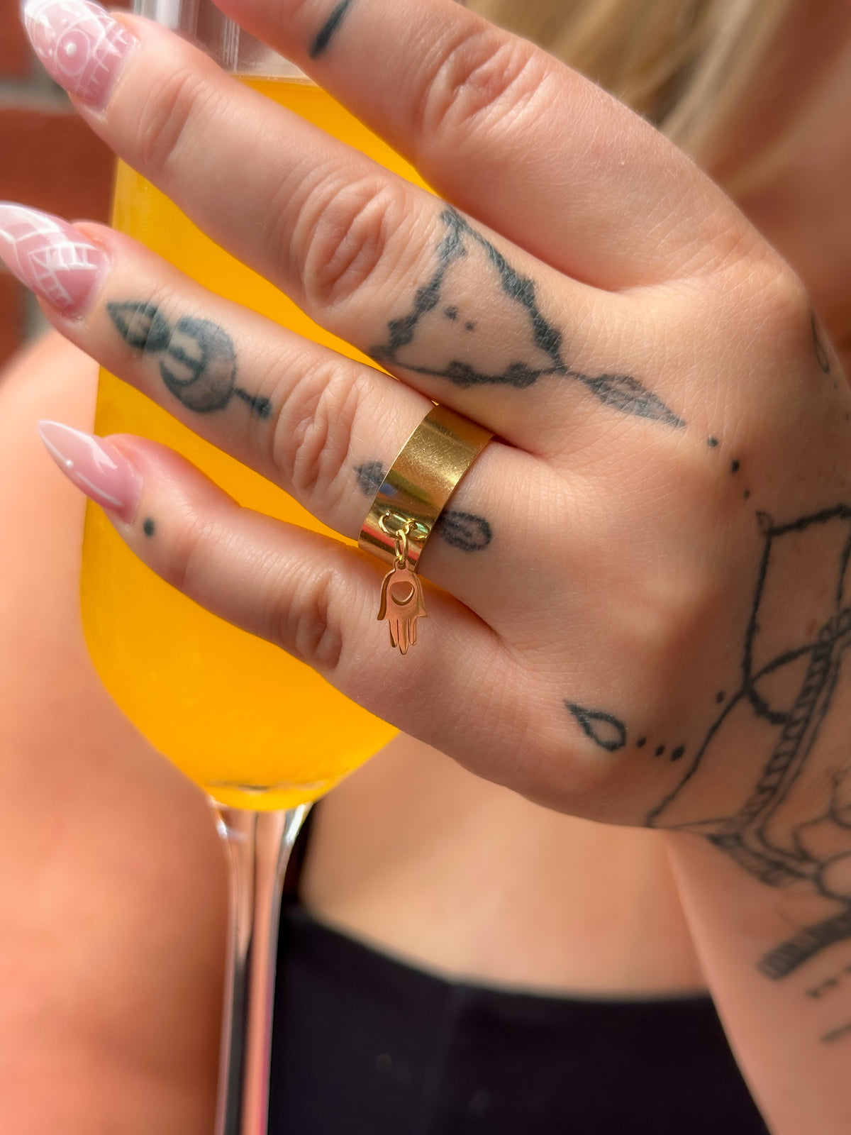 Maryam Hamsa Ring – Gold Plated Stainless Steel – ORÂGE Jewelry