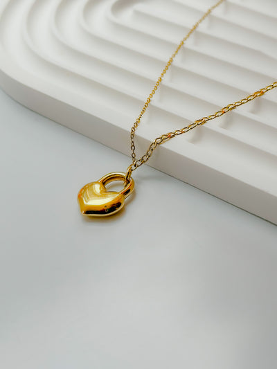 Freya Heart Lock Necklace - Heart Necklace – ORÂGE Jewelry​