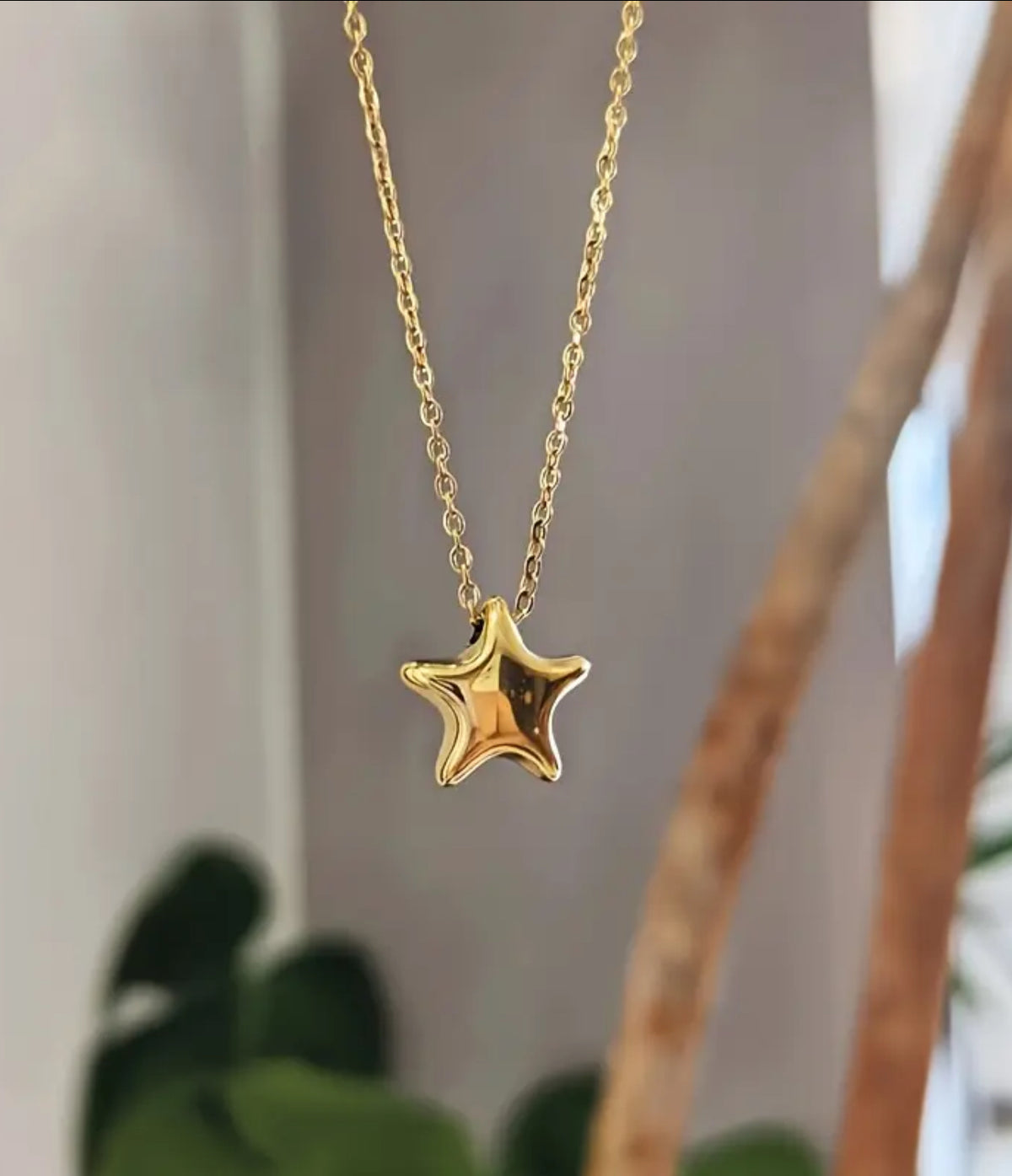 Lyra | Star Necklace