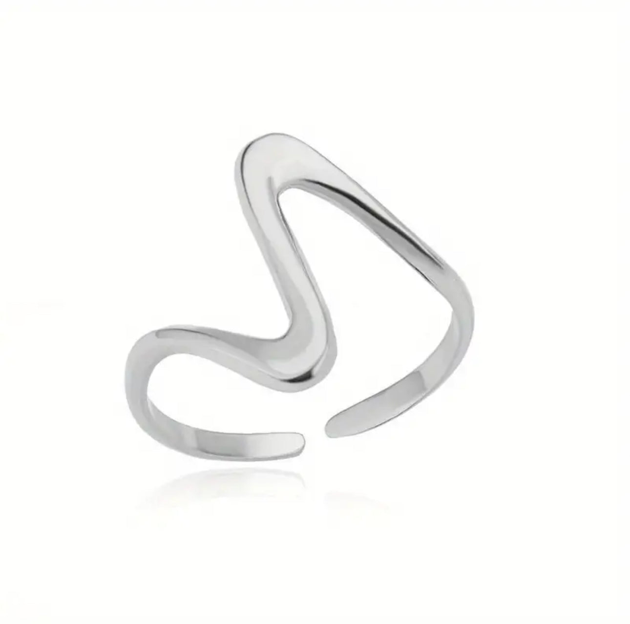 Makena Horizon Wave Ring – Gold-Plated Ring​ - ORÂGE Jewelry