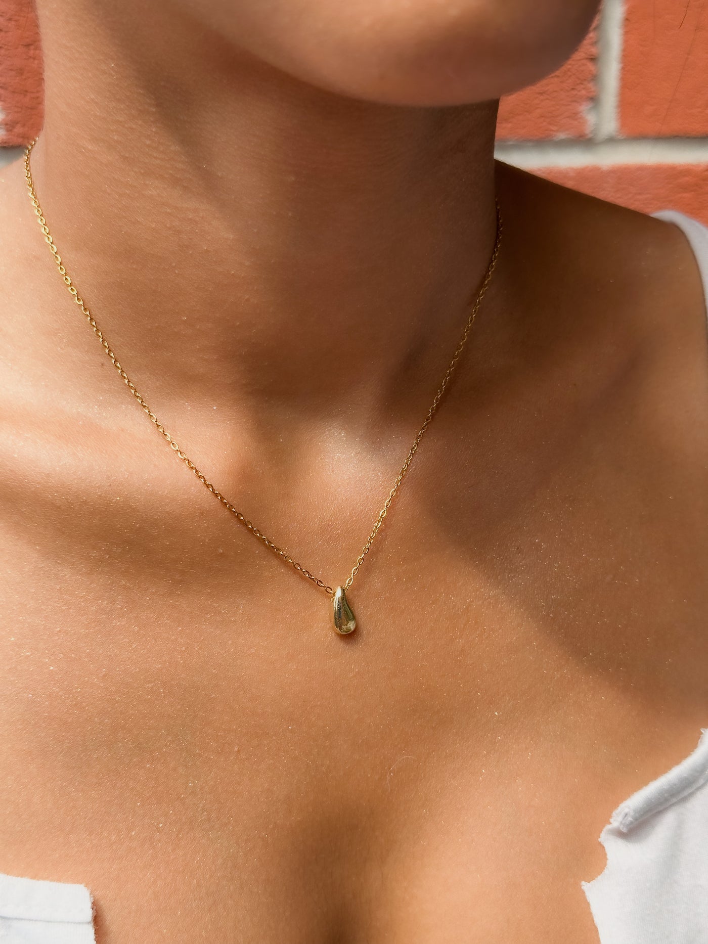 Beth Stainless Steel Golden Dew Necklace - ORÂGE Jewelry