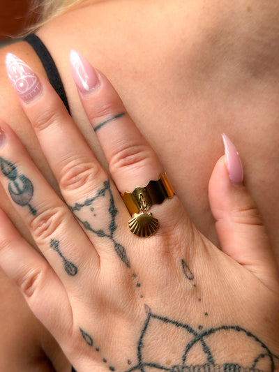 Ariel Seashell Charm Ring - Gold Plated Ring – ORÂGE Jewelry​