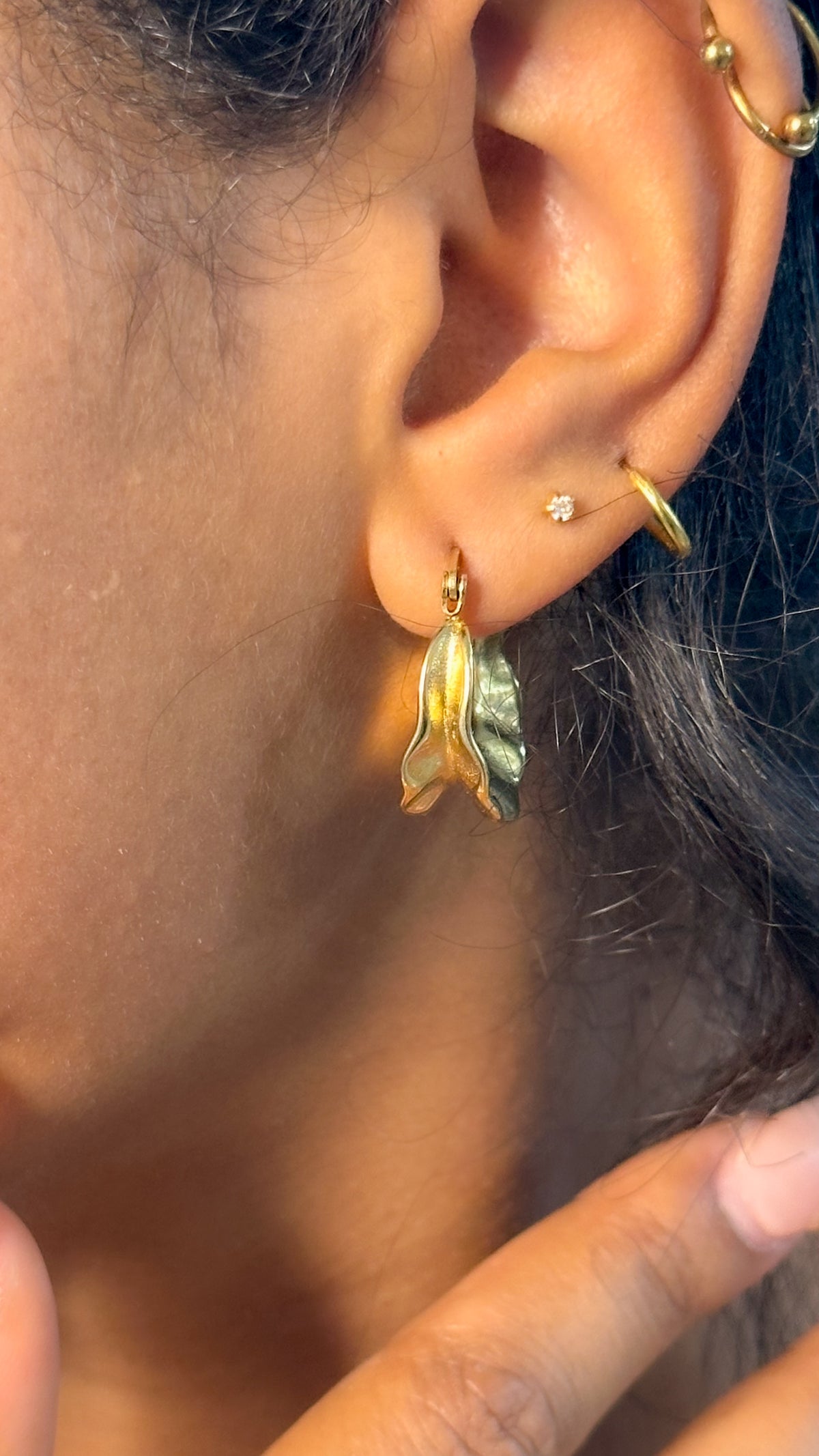 Nora Stainless Steel Flowing Hoops Earrings - ORÂGE Jewelry
