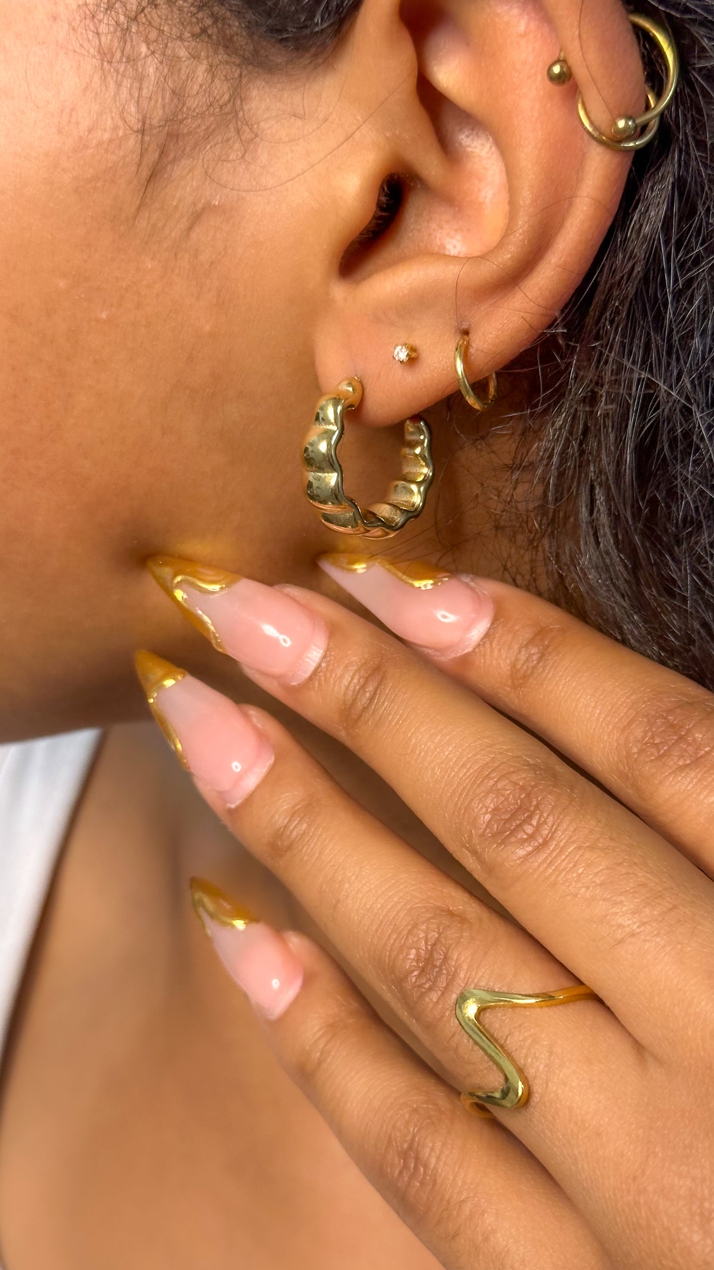 Lara Stainless Steel Waves Hoops Earrings - ORÂGE Jewelry