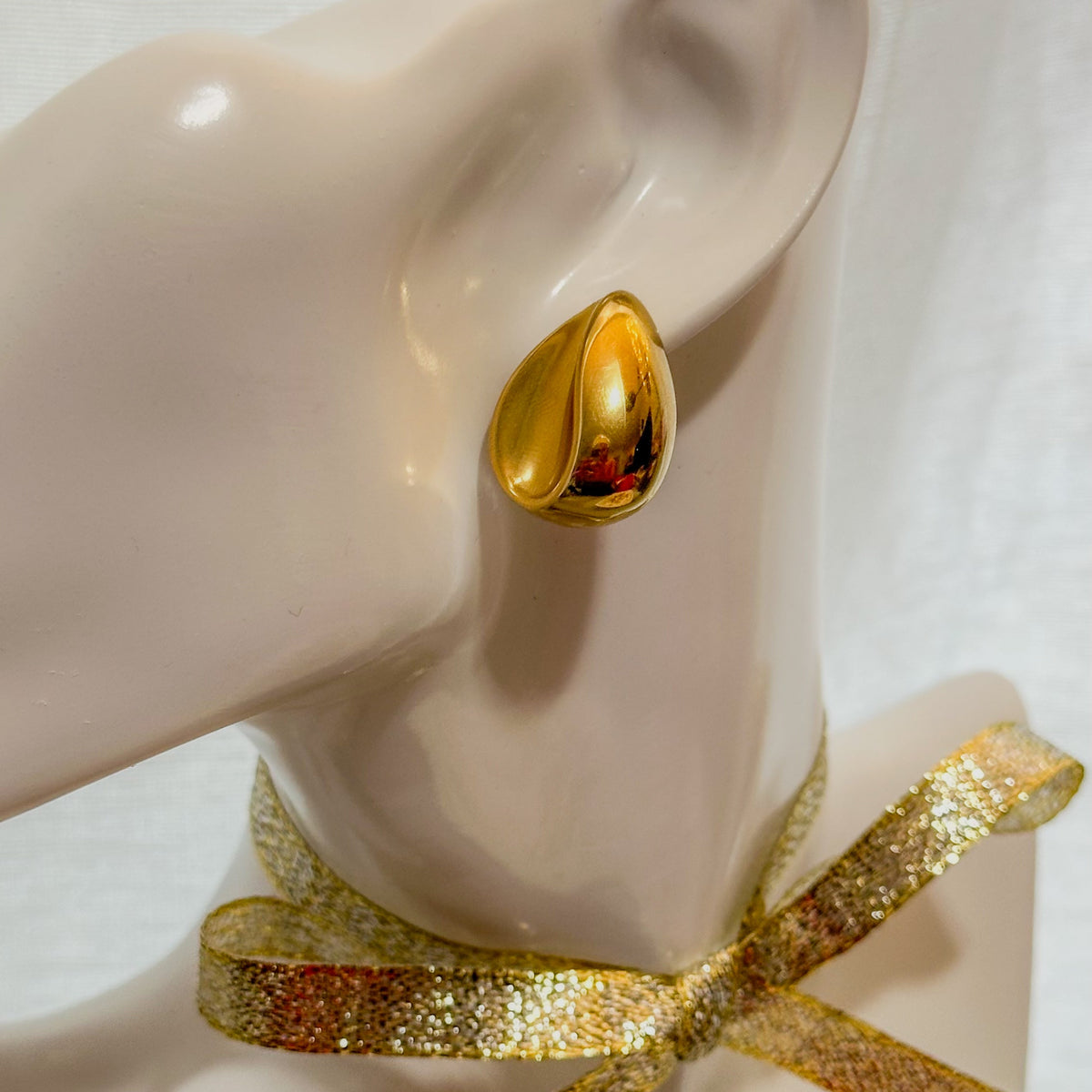 Lynn Drops Earrings - 18K Gold Plated - ORÂGE Jewelry